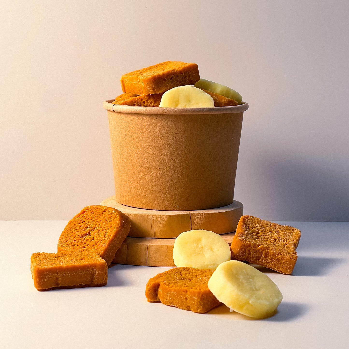 Banana Nut Bread Wax Melt Pot.